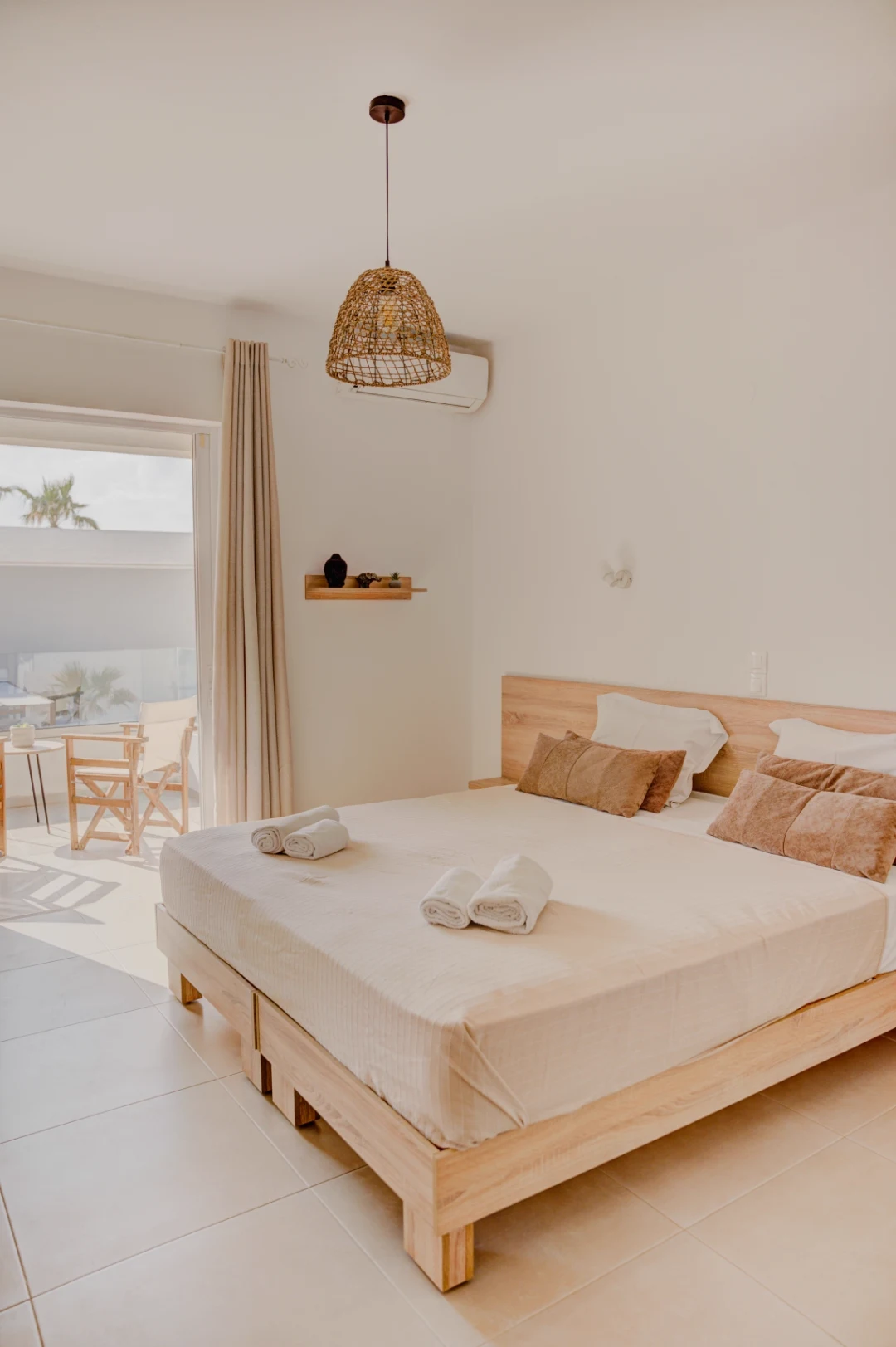 Room 3 with double bed option and balcony view